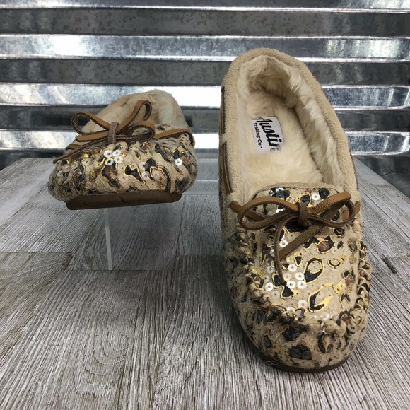 Austin Trading Co Slipper Indoor Outdoor Moccasin - Picture 2 of 6